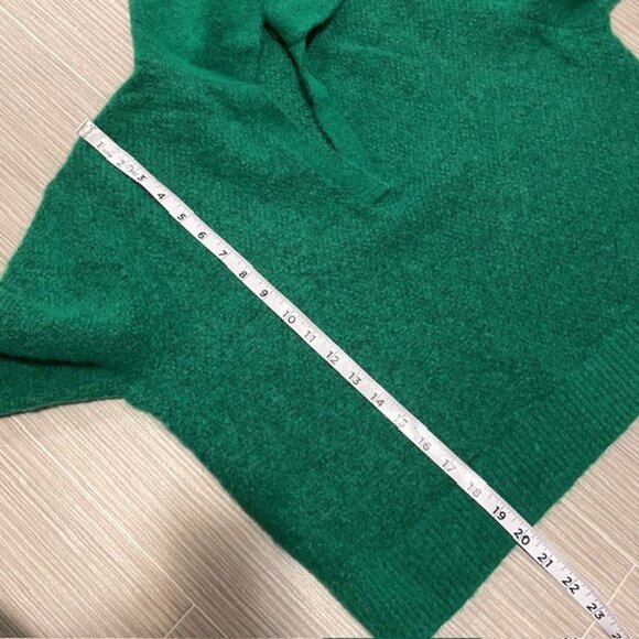 & Other Stories V-Neck Collared Wool Blend Sweater Green Size Small Preppy - Picture 12 of 12